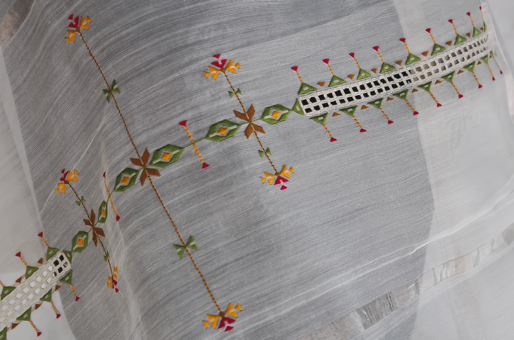 hand embroidered stole